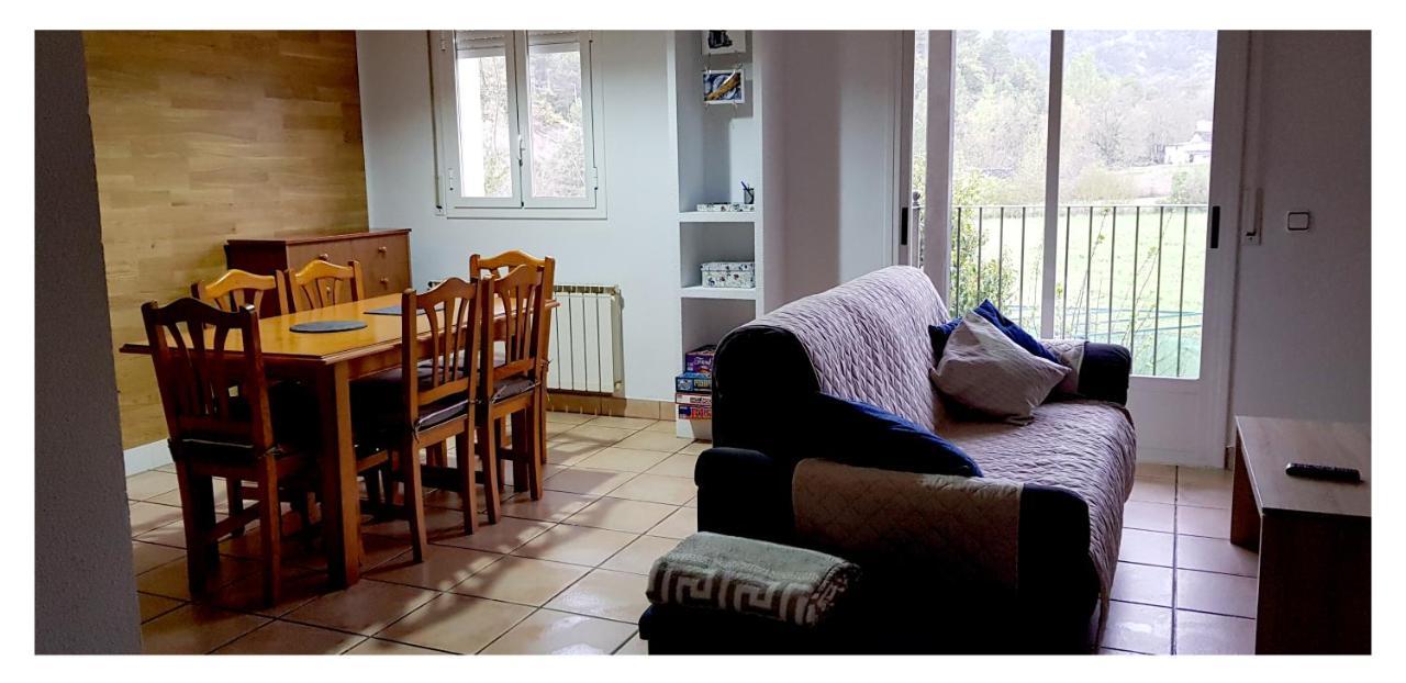 Apartamento Holidays In Ainsa Luaran gambar